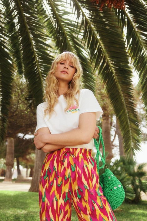 Lofty Manner t-shirt aluna